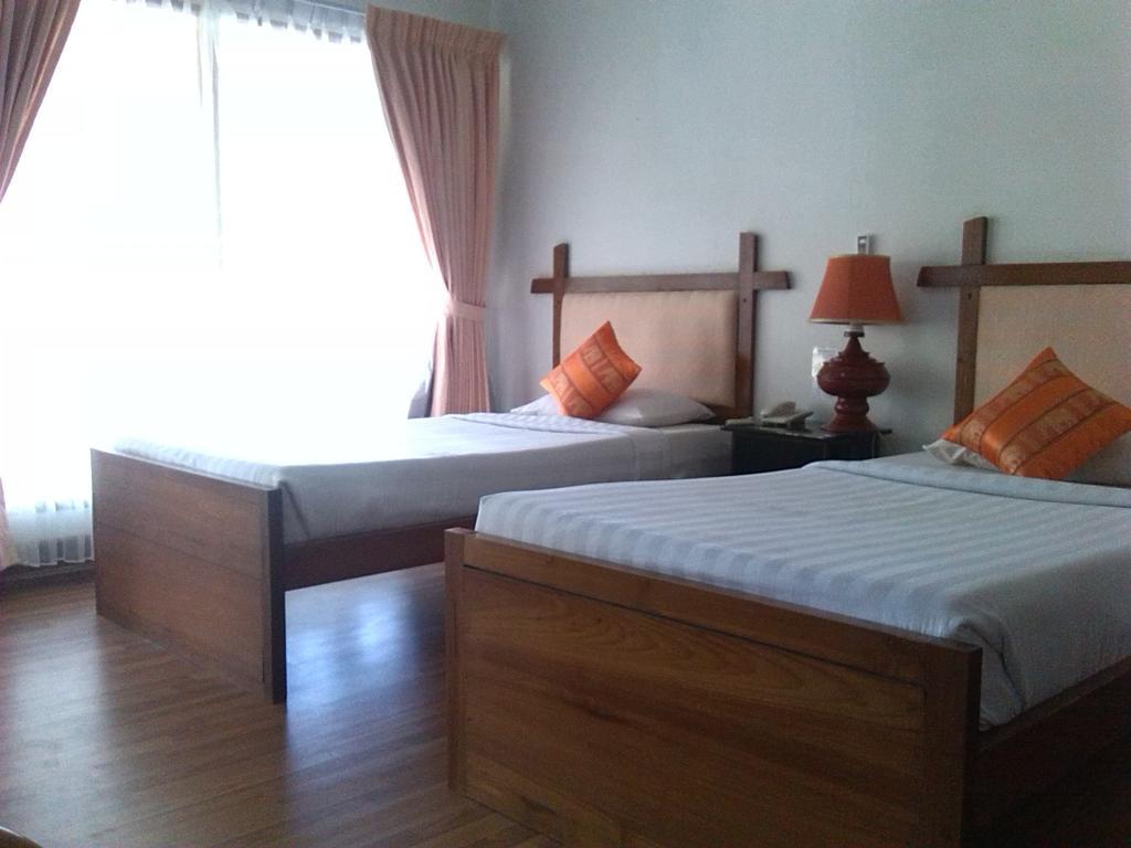 Lawkanat Hotel Bagan Room photo