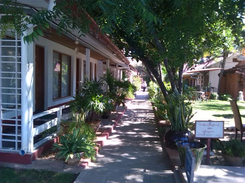 Lawkanat Hotel Bagan Exterior photo